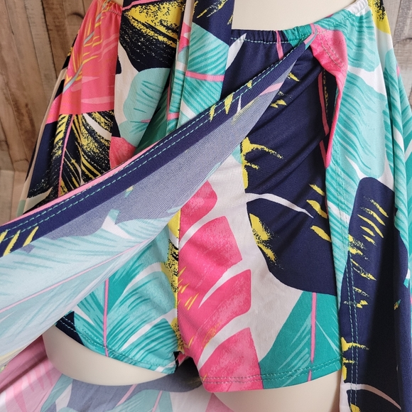 NWT Tropical print skirted romper - Picture 4 of 5